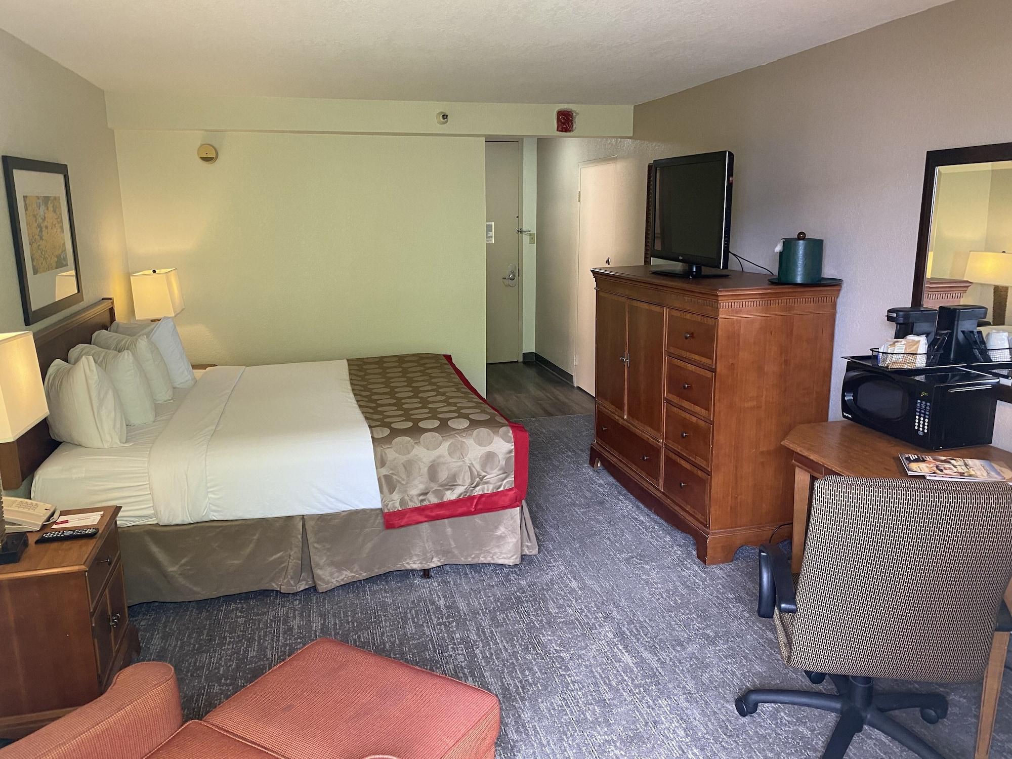 Ramada By Wyndham Albuquerque Midtown Hotel Buitenkant foto